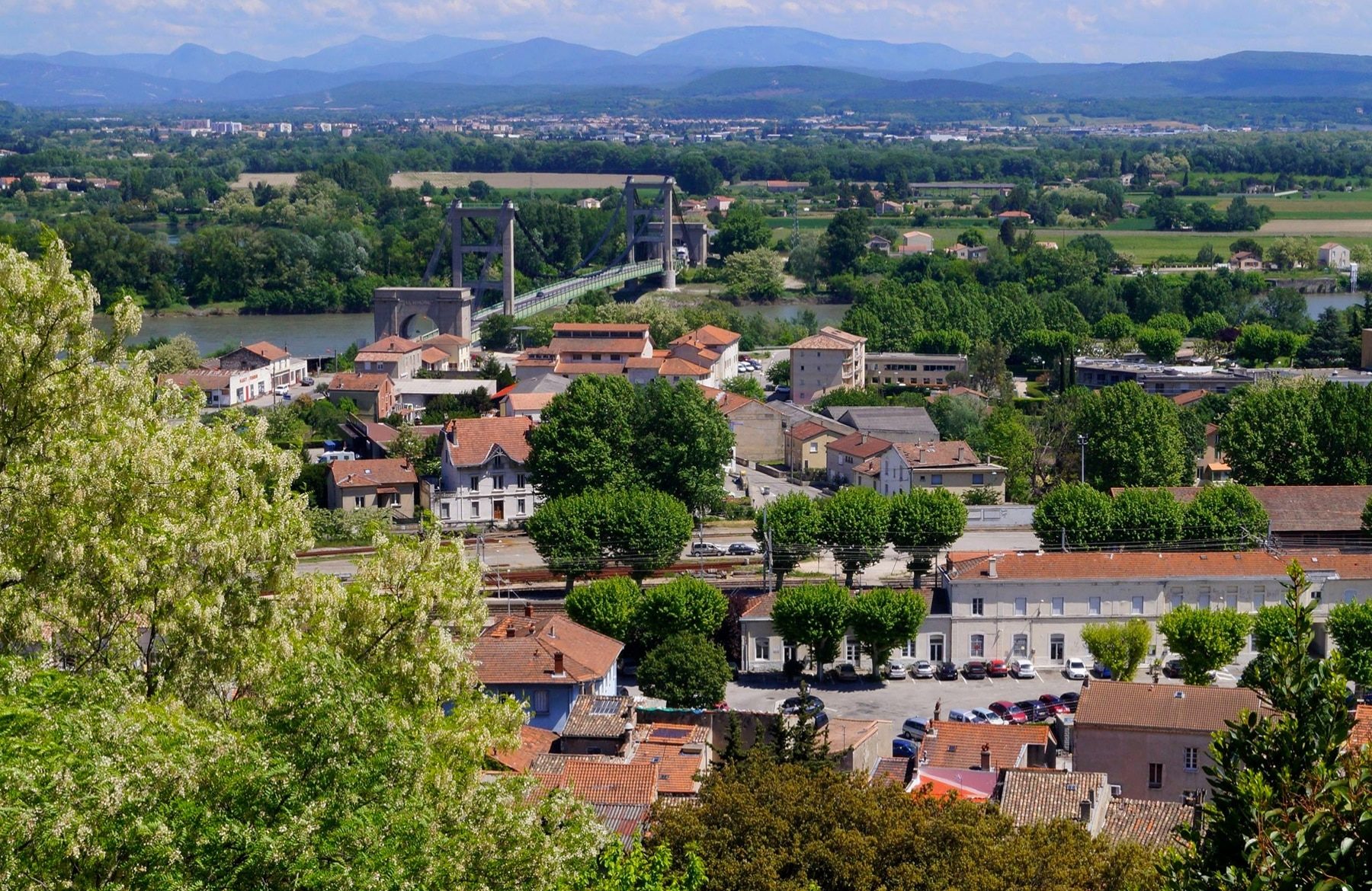 le-teil-pont-montelimar_1800x1260_acf_cropped