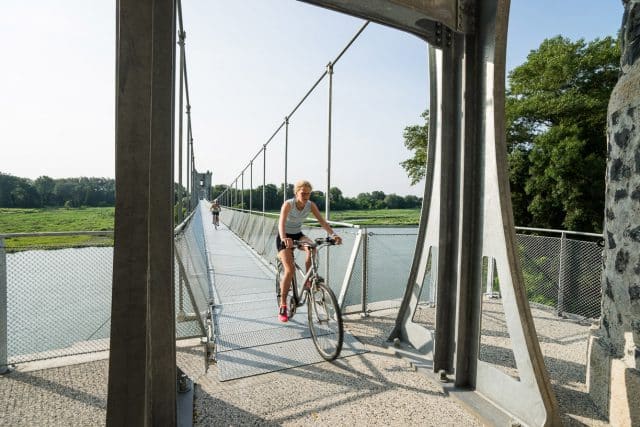pont-de-rochemaure-via-rhona-velo