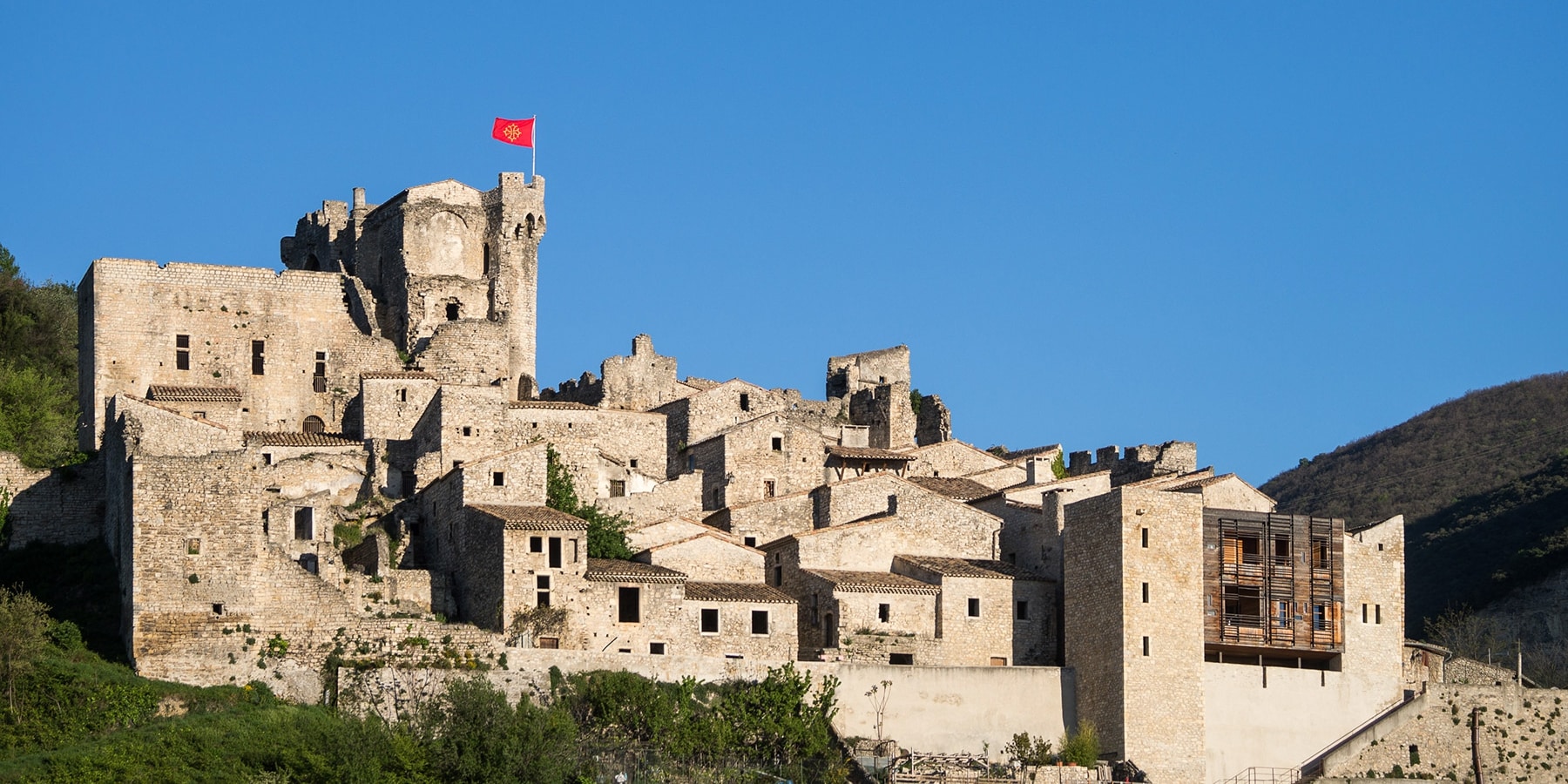 chateaux-sud-ardeche-tourisme_1800x900_acf_cropped