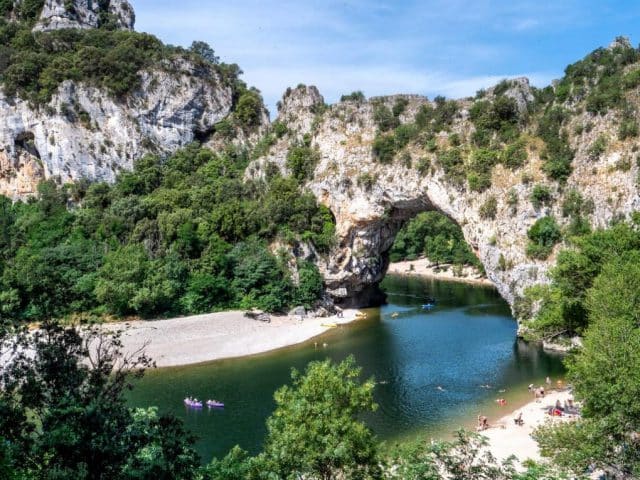 gorges-ardeche-pont-arc