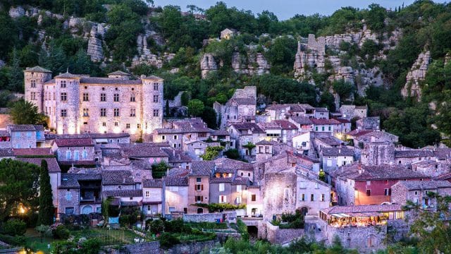 village-caractere-vogue-ardeche