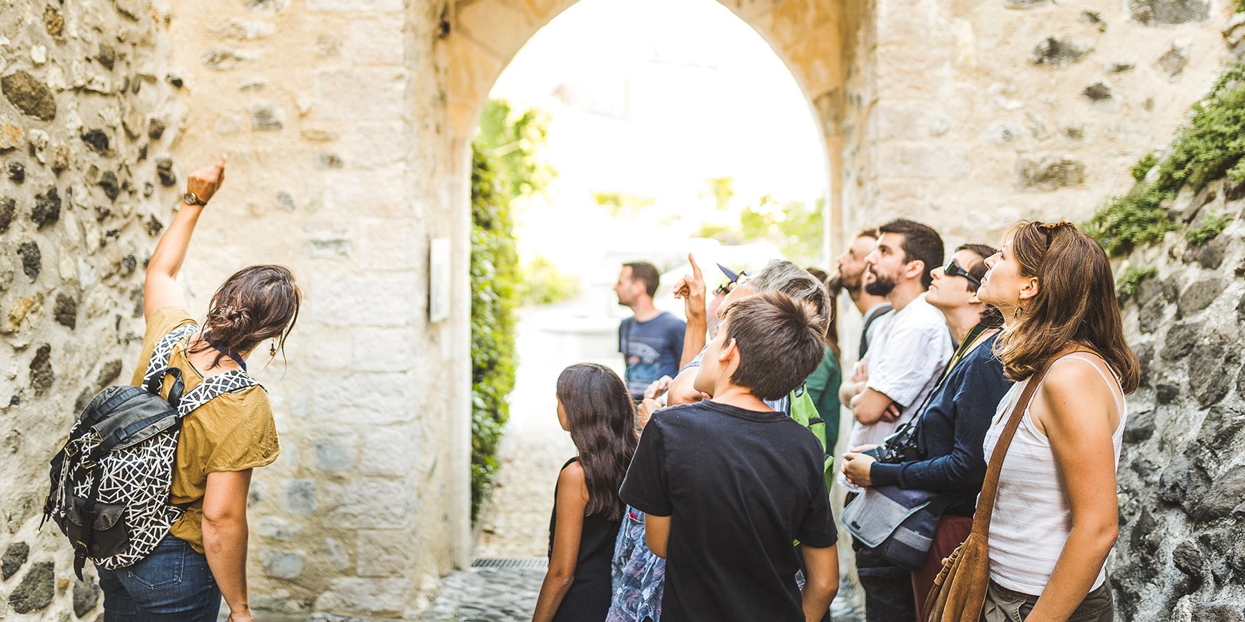 visites-guidees-sud-ardeche_1800x900_acf_cropped