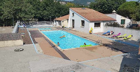 St Vincent de Barrès_Piscine le Rieutord